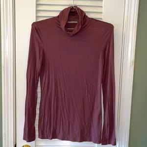 Lush Muave Purple Lightweight Turtleneck Shirt | M